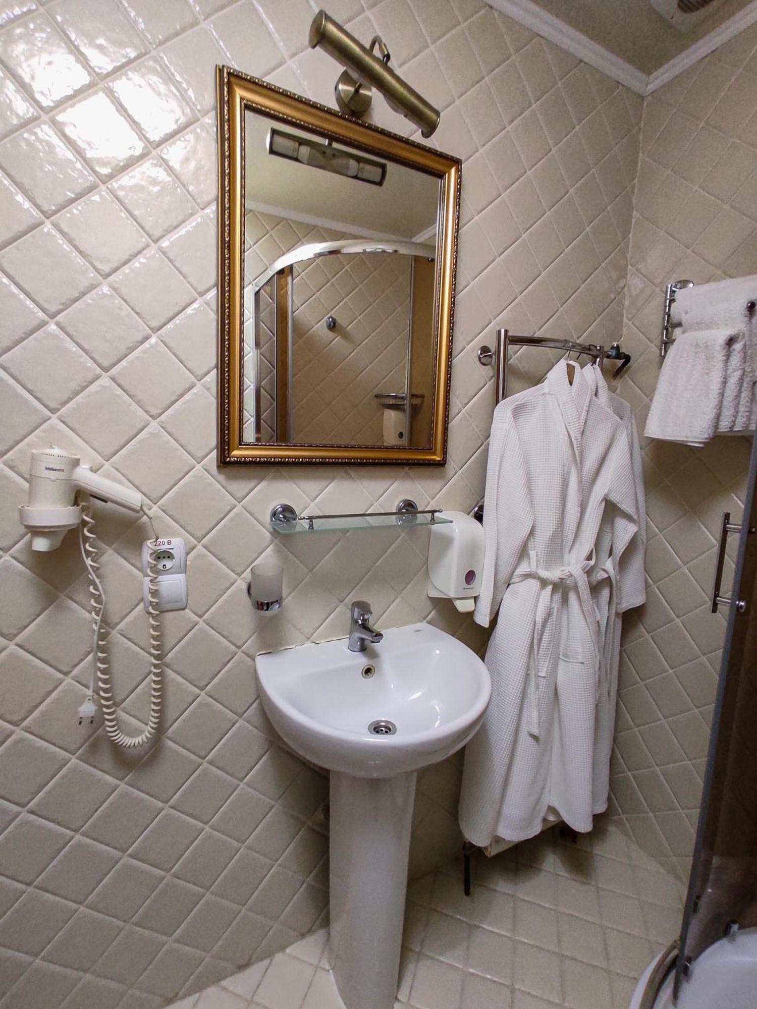 Vip Hotel イズマイール エクステリア 写真