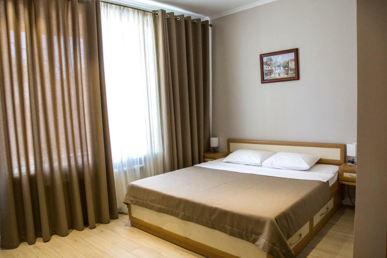 Vip Hotel イズマイール エクステリア 写真